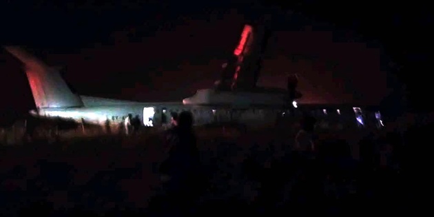 Etiyopya Havayolları’na Ait Uçak Pistten Çıktı 2 Mürettebat Yaralandı